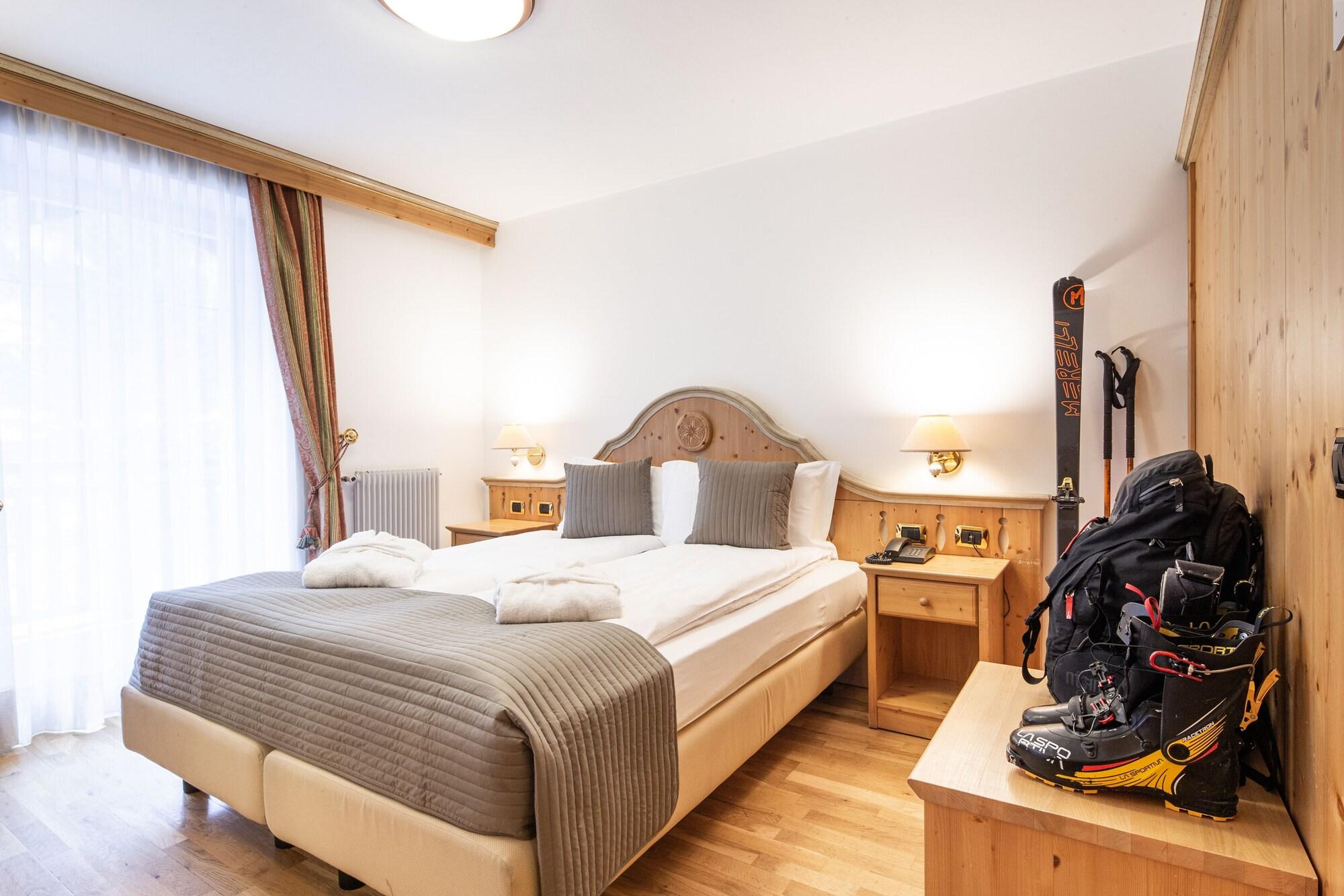 Hotel Soreghes Gran Chalet Campitello di Fassa